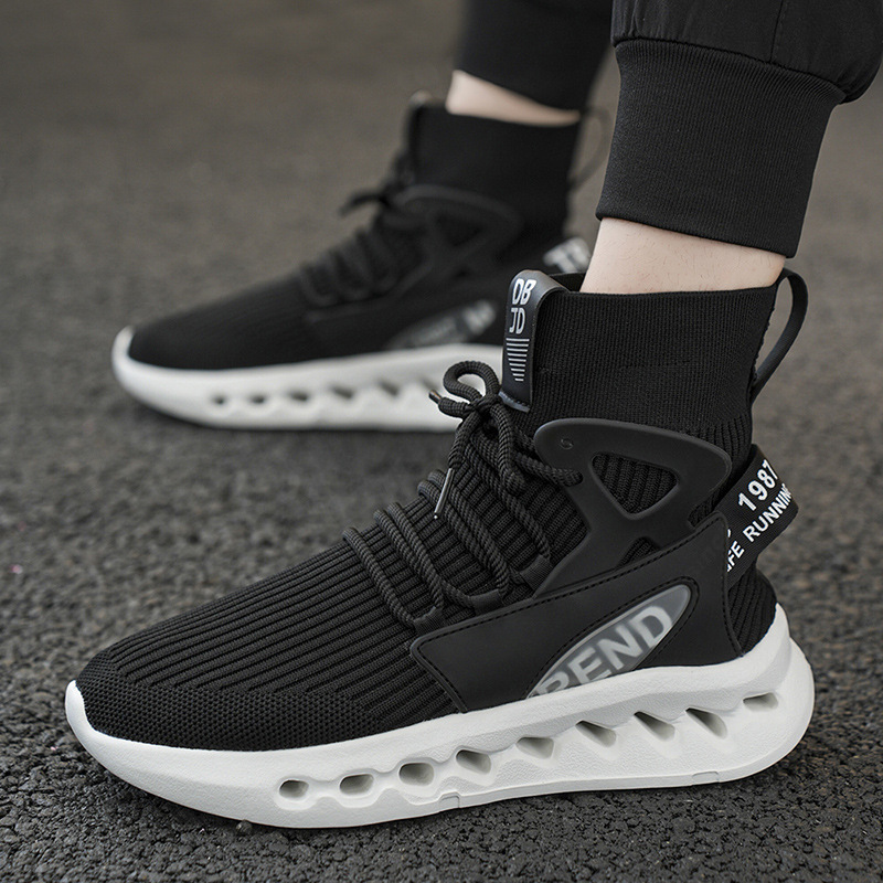 Sepatu Kaus Kaki Tinggi Pria T - Sneaker Career ulasan dan harga