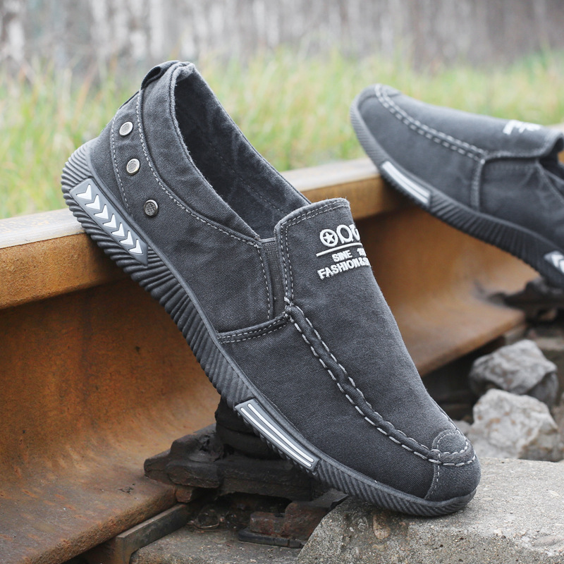 Sepatu Kanvas Pria Desainer Me - Sneaker Career ulasan dan harga